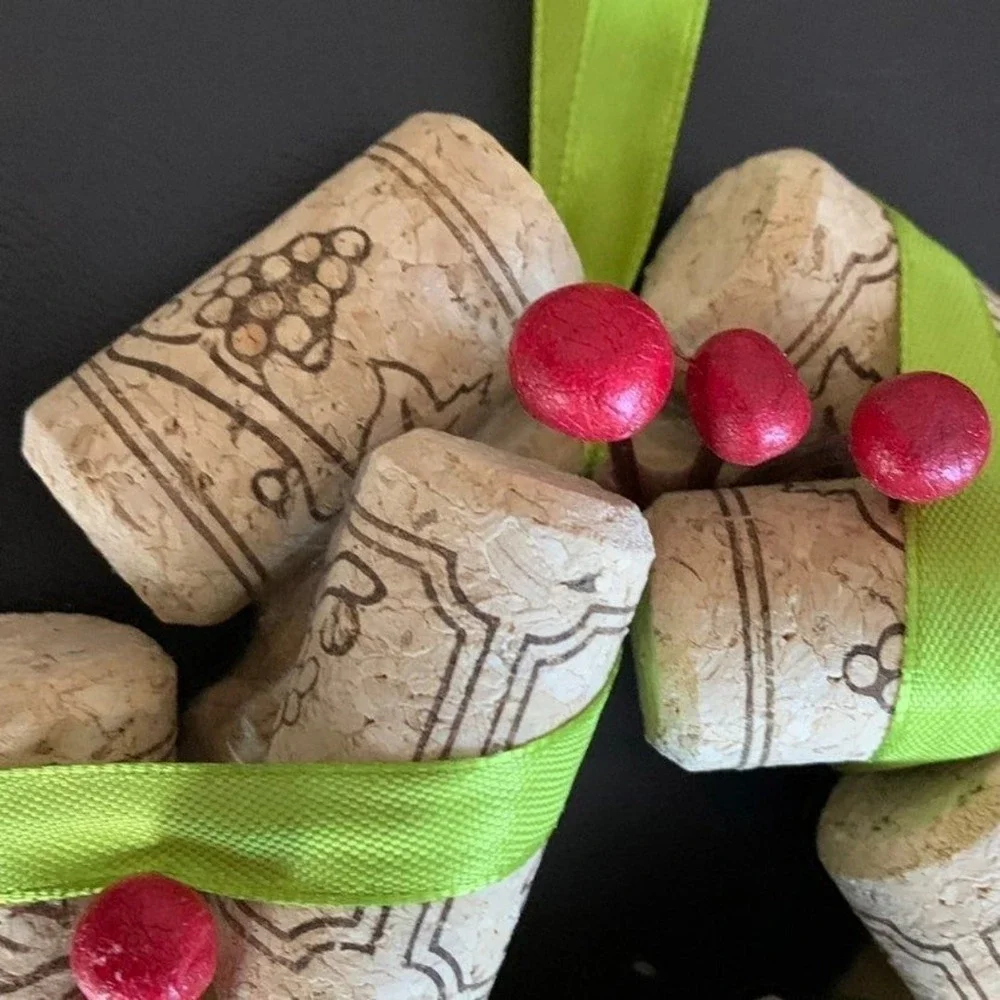 Holiday Christmas Wine Cork Decoration Wreath